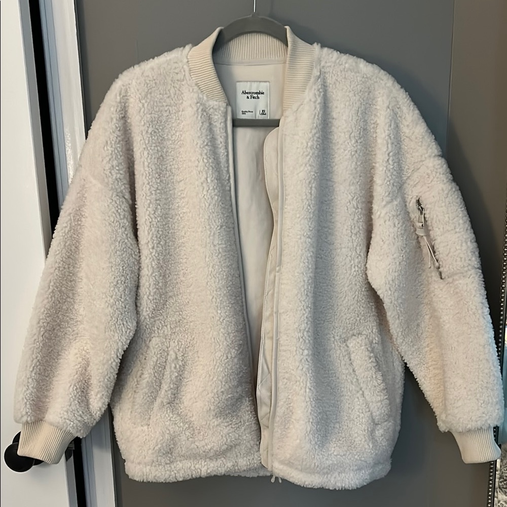 Abercrombie & Fitch Cream Sherpa Bomber Jacket